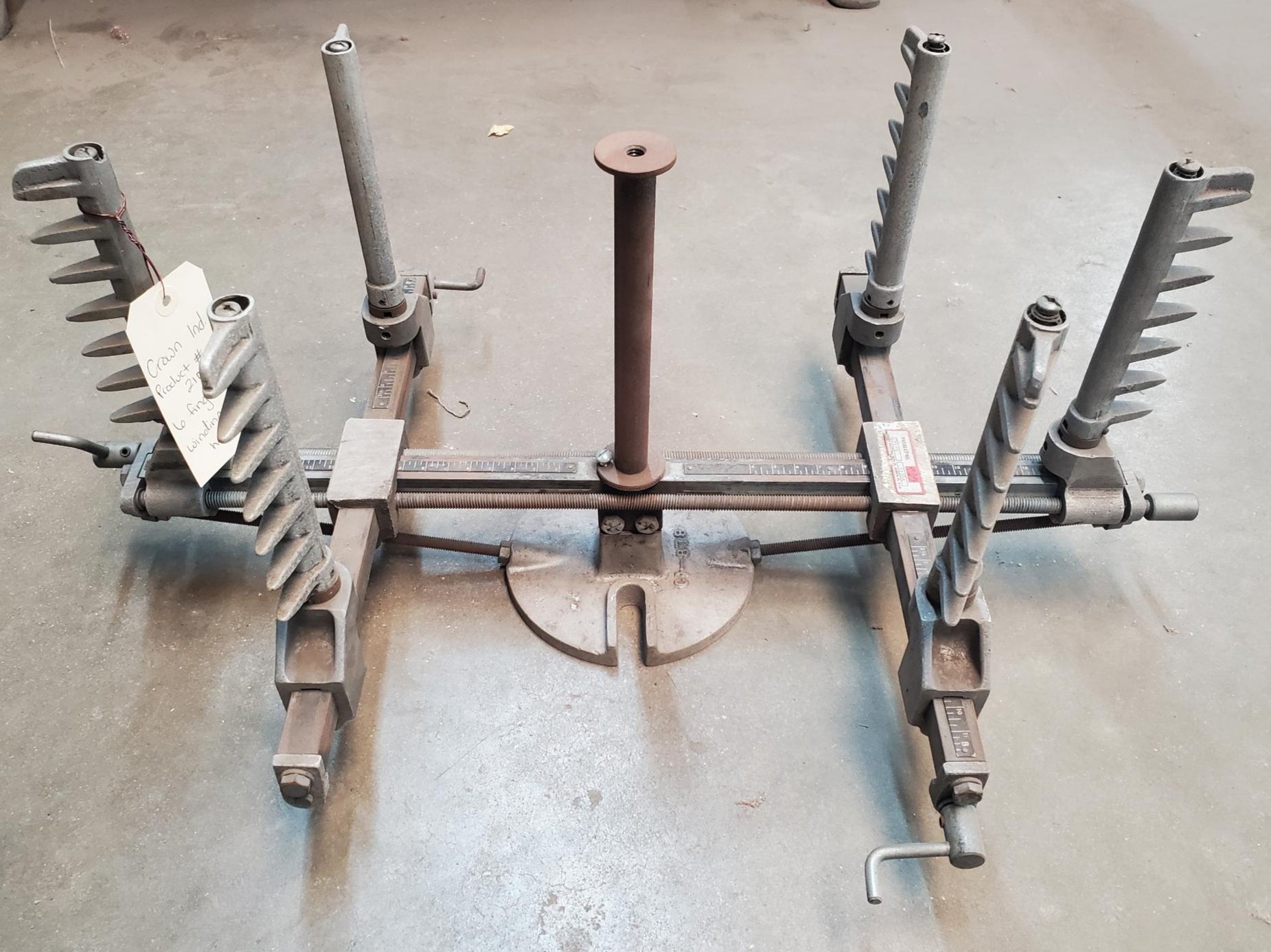 Crown coil winding head